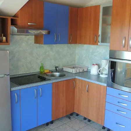 Apartment Elza