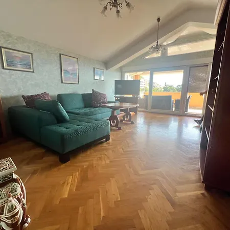 Elza Apartmán Opatija